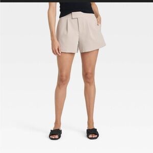 A new day high waisted tailored‎ shorts size 8 color Beige waist 14 length 14.